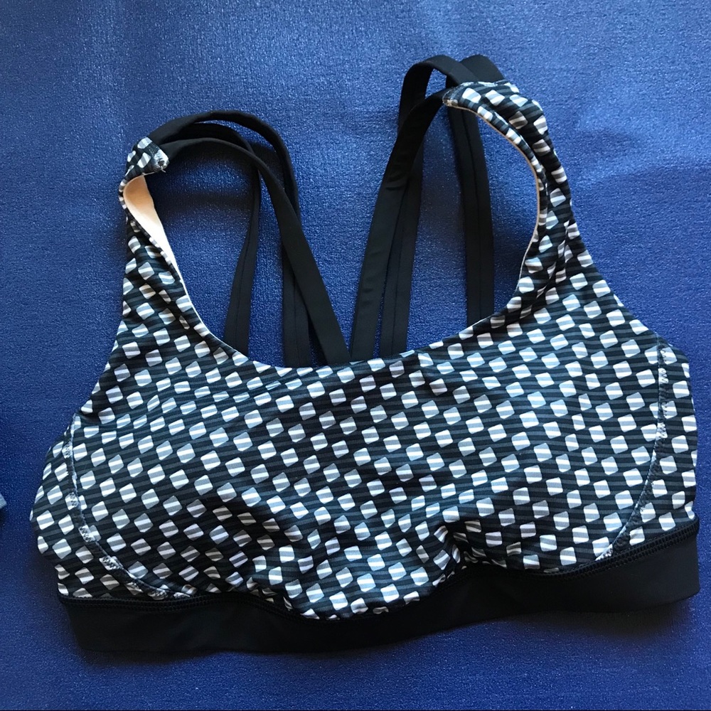 Lululemon EUC energy Bra Exhale SE 6